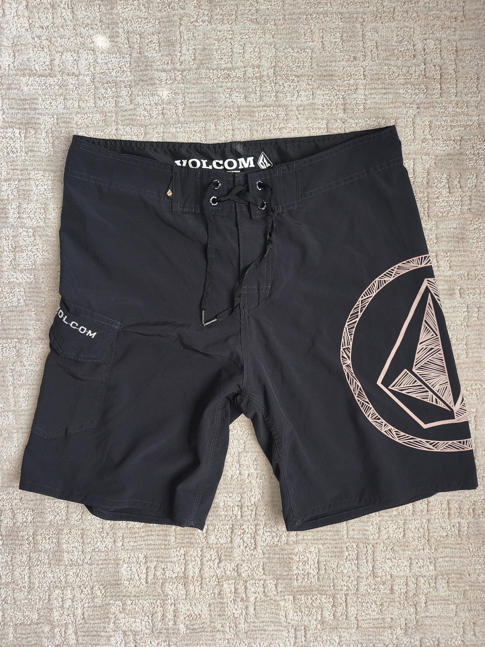 Volcom Mens Board Shorts Black Pink Big Stone Logo Swim Trunks Surf Size 32